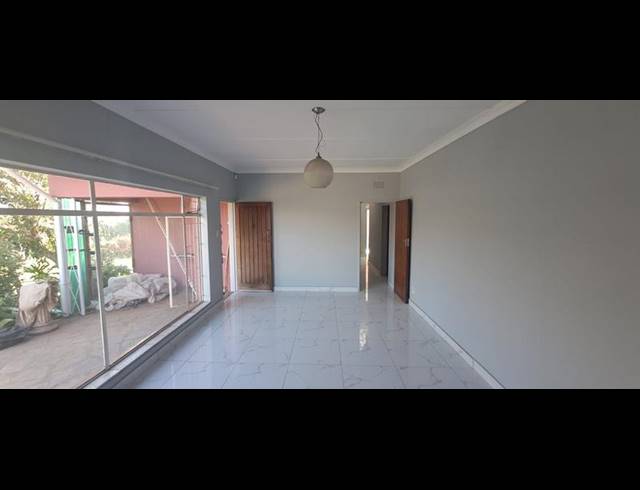 3 BEDROOM PROPERTY TO RENT IN ELSPARK